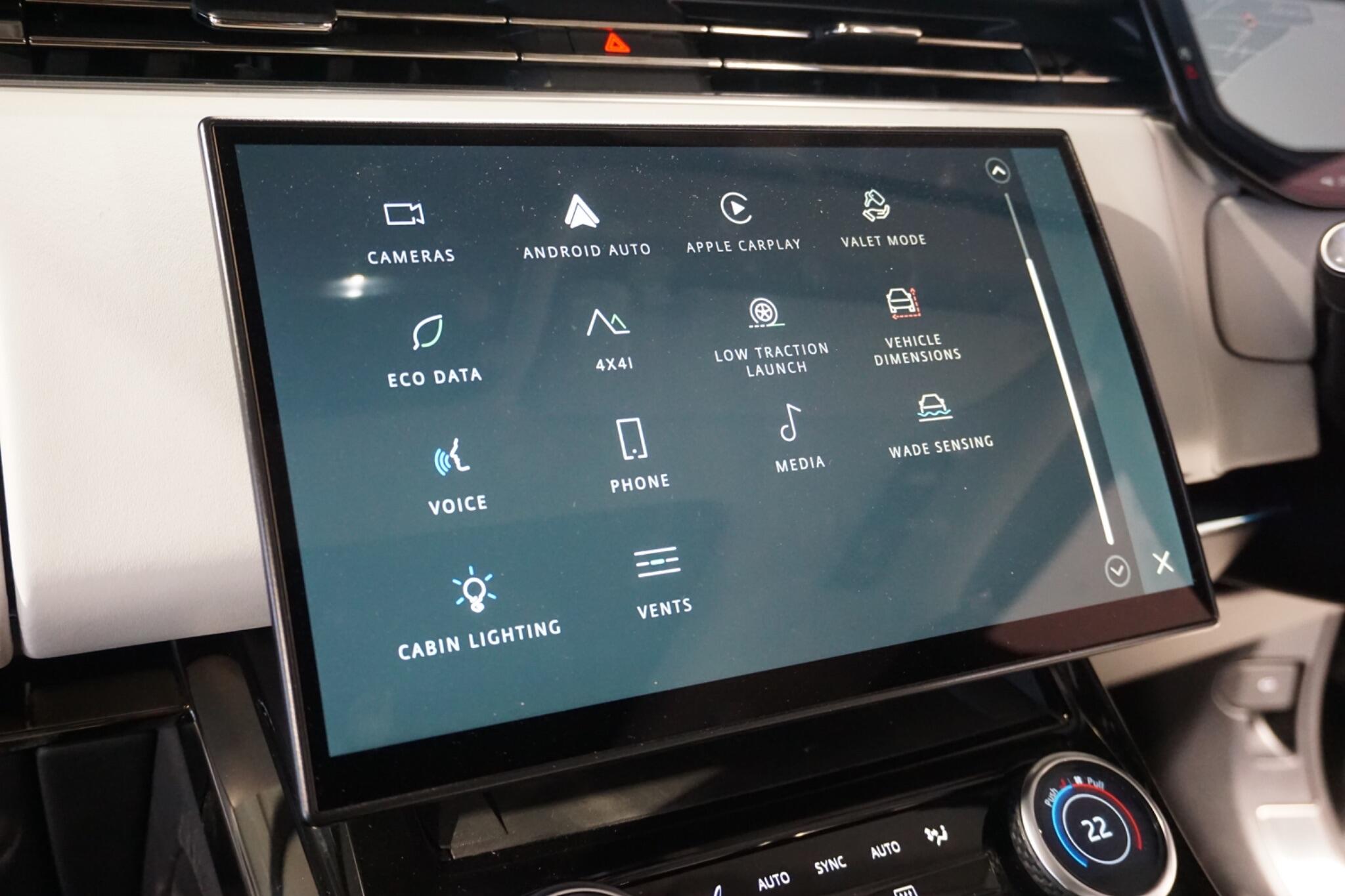 Land Rover Range Rover Sport 3.0 D300 MHEV Dynamic SE SUV 5dr Diesel Auto 4WD Euro 6 (s/s) (300 ps)